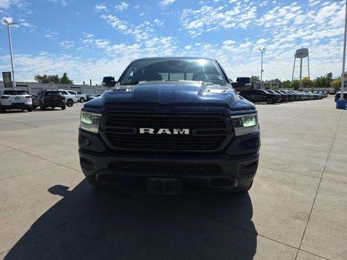 Patriot Blue Pearlcoat 2019 RAM 1500 Laramie