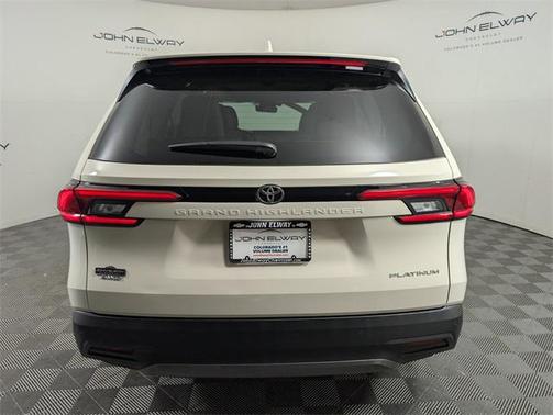2024 Toyota Grand Highlander Platinum