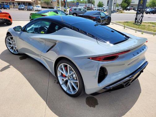 Zink Grey 2026 Lotus Emira Turbo SE