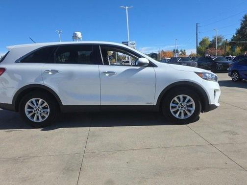 2020 Kia Sorento LX