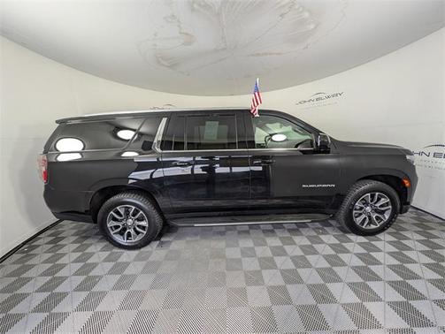 2021 Chevrolet Suburban LT