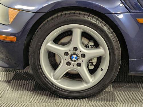 Blue 1997 BMW Z3 2.8 Roadster