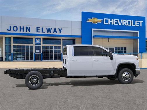 2025 Chevrolet Silverado 3500 LT