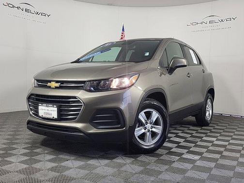 Stone Gray Metallic 2021 Chevrolet Trax LS