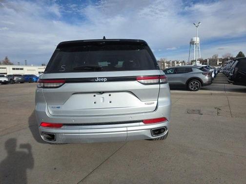 2022 Jeep Grand Cherokee 4xe Summit