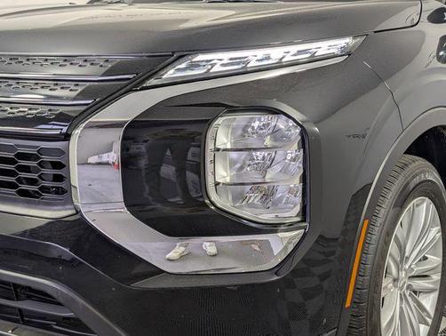 2024 Mitsubishi Outlander ES 2.5 2WD