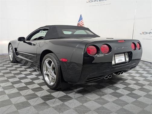2001 Chevrolet Corvette Base
