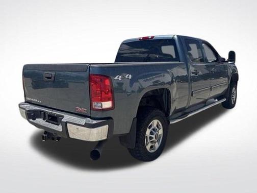 Stealth Gray Metallic 2011 GMC Sierra 2500 SLE