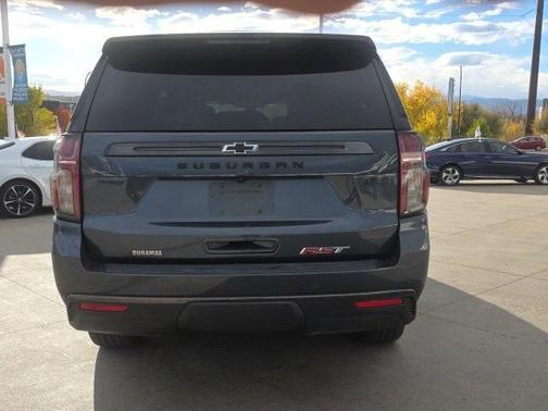 2021 Chevrolet Suburban RST