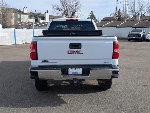 2017 GMC Sierra 2500 SLT