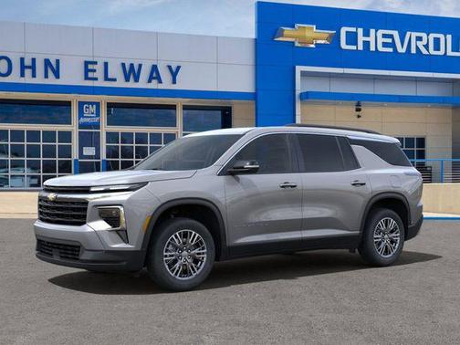 2024 Chevrolet Traverse LT