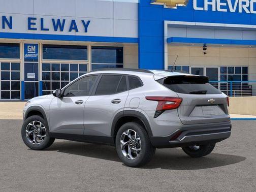 Sterling Gray Metallic 2026 Chevrolet Trax LT