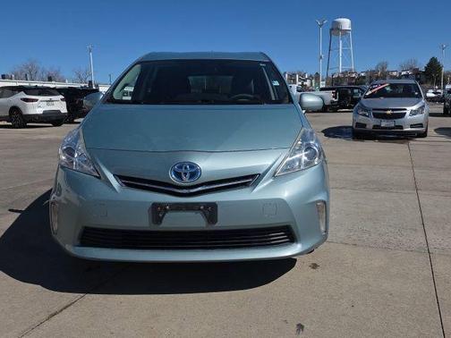 2013 Toyota Prius v Two
