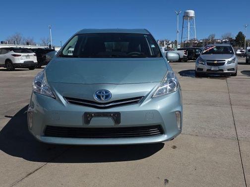 2013 Toyota Prius v Two
