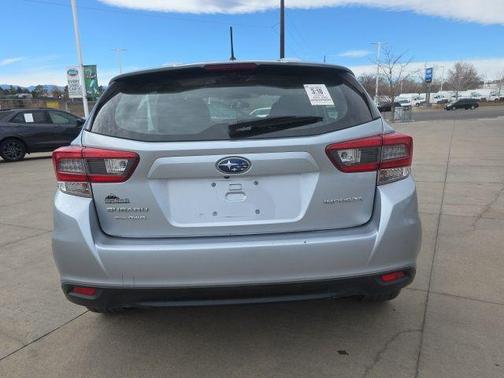 2022 Subaru Impreza Base