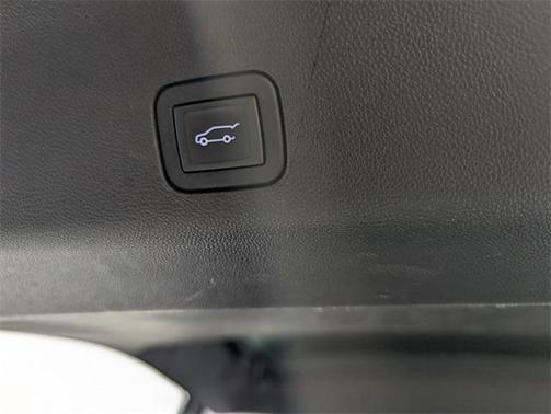 2023 Chevrolet Suburban 4WD Z71