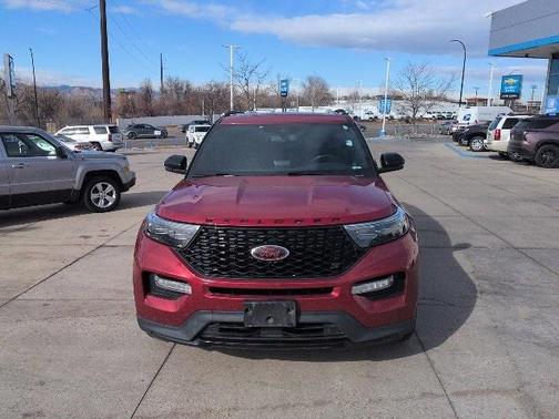 2021 Ford Explorer ST