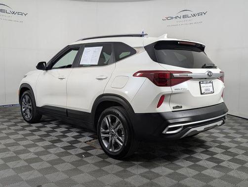 Snow White Pearl 2021 Kia Seltos S