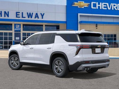Summit White 2026 Chevrolet Traverse LT
