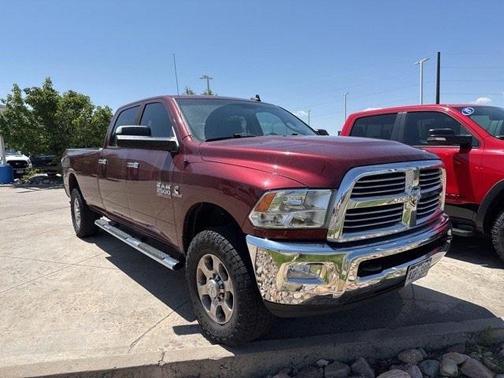 2017 RAM 2500 Big Horn Crew Cab 4x4 8' Box