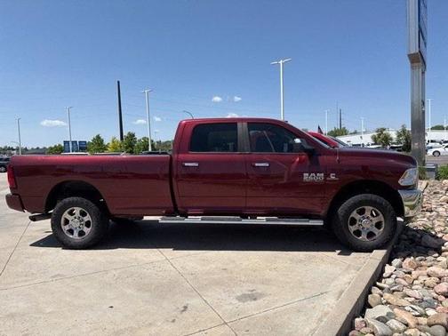 2017 RAM 2500 Big Horn Crew Cab 4x4 8' Box