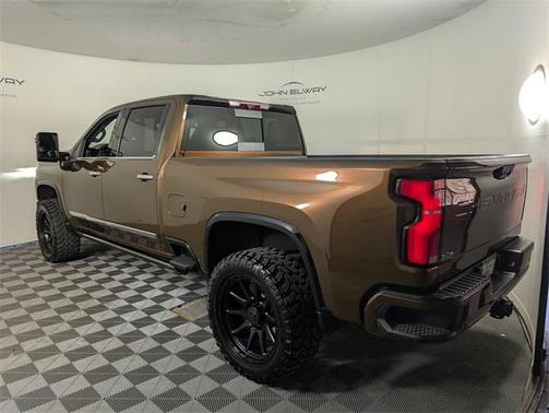 2025 Chevrolet Silverado 2500 High Country