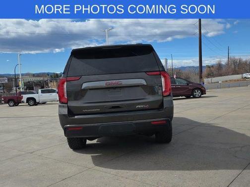 2021 GMC Yukon 4WD AT4