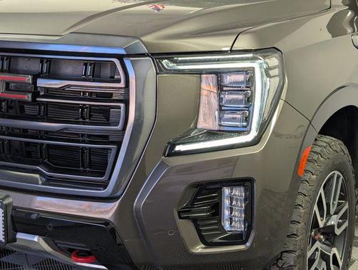 2021 GMC Yukon 4WD AT4