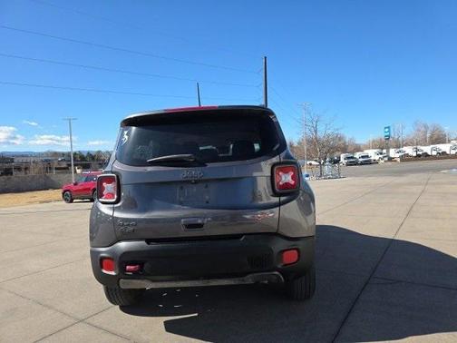 2018 Jeep Renegade Trailhawk