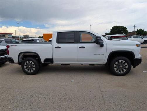 2025 Chevrolet Silverado 2500 Custom