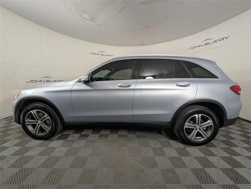 2017 Mercedes-Benz GLC 300 4MATIC