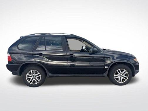 Black Sapphire Metallic 2004 BMW X5 3.0i