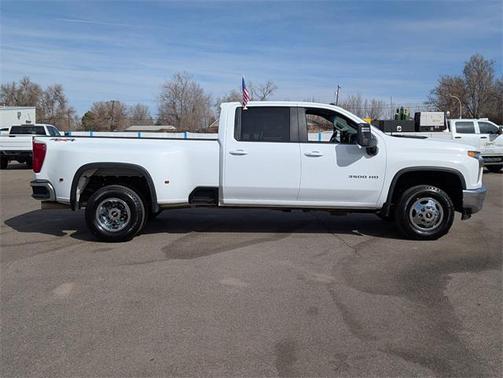 2023 Chevrolet Silverado 3500 LT