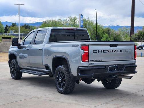Sterling Gray Metallic 2025 Chevrolet Silverado 2500 LT