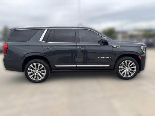 Hunter Metallic 2022 GMC Yukon Denali