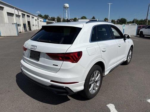 2022 Audi Q3 45 S line Premium Plus