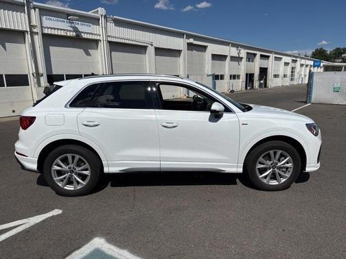 2022 Audi Q3 45 S line Premium Plus