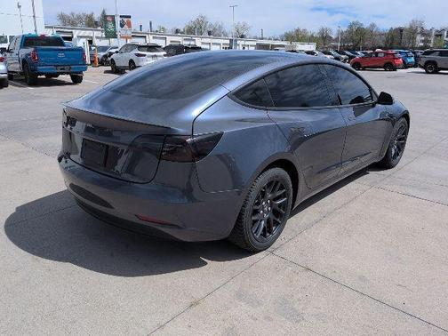 Midnight Silver Metallic 2019 Tesla Model 3 Performance