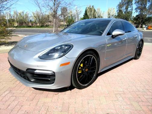 2020 Porsche Panamera E-Hybrid Turbo S