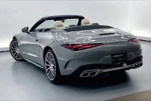 2022 Mercedes-Benz AMG SL 55 