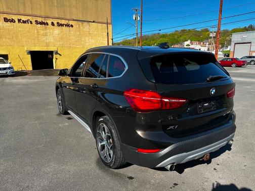 Green 2018 BMW X1 xDrive28i