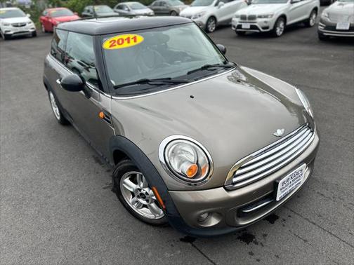 2011 MINI Cooper Base