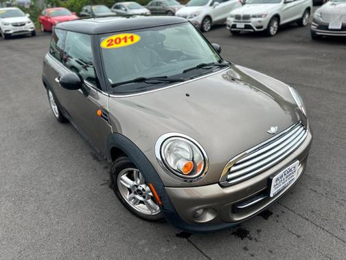 2011 MINI Cooper Base