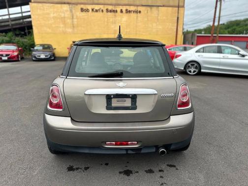 2011 MINI Cooper Base