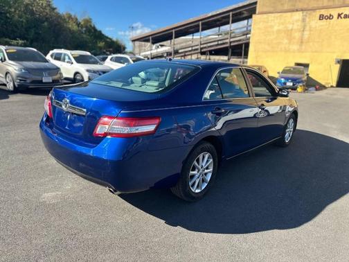 2010 Toyota Camry LE
