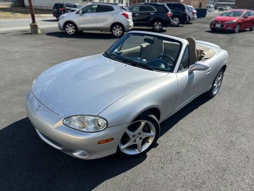 2003 Mazda MX-5 Miata LS