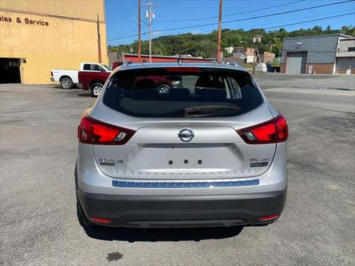 2017 Nissan Rogue Sport SV