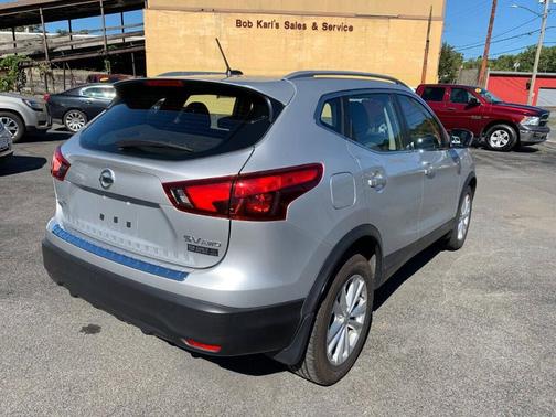 2017 Nissan Rogue Sport SV