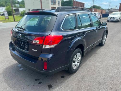 2013 Subaru Outback 2.5i