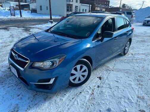 2016 Subaru Impreza 2.0i